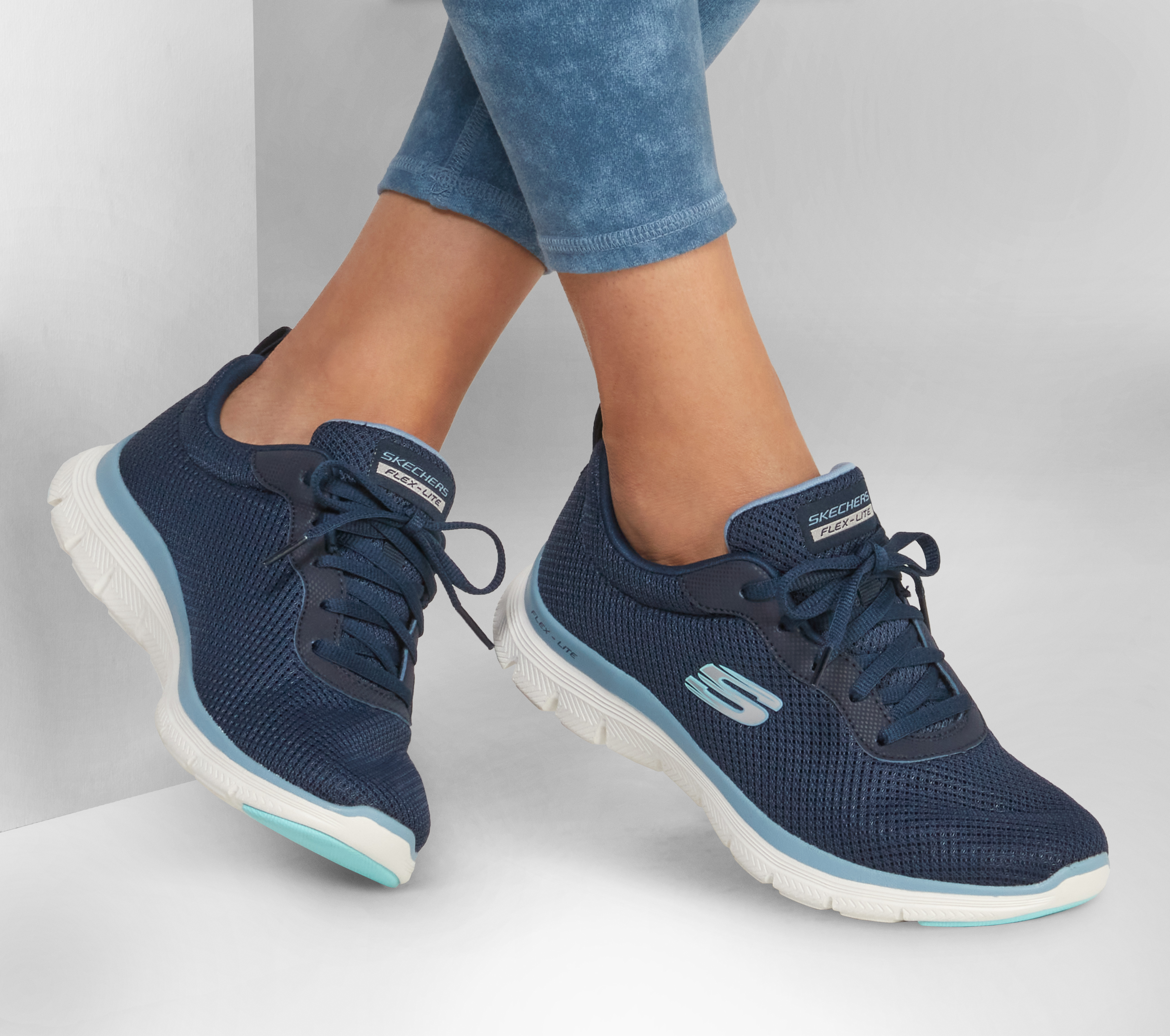 Skechers memory clearance foam flex appeal