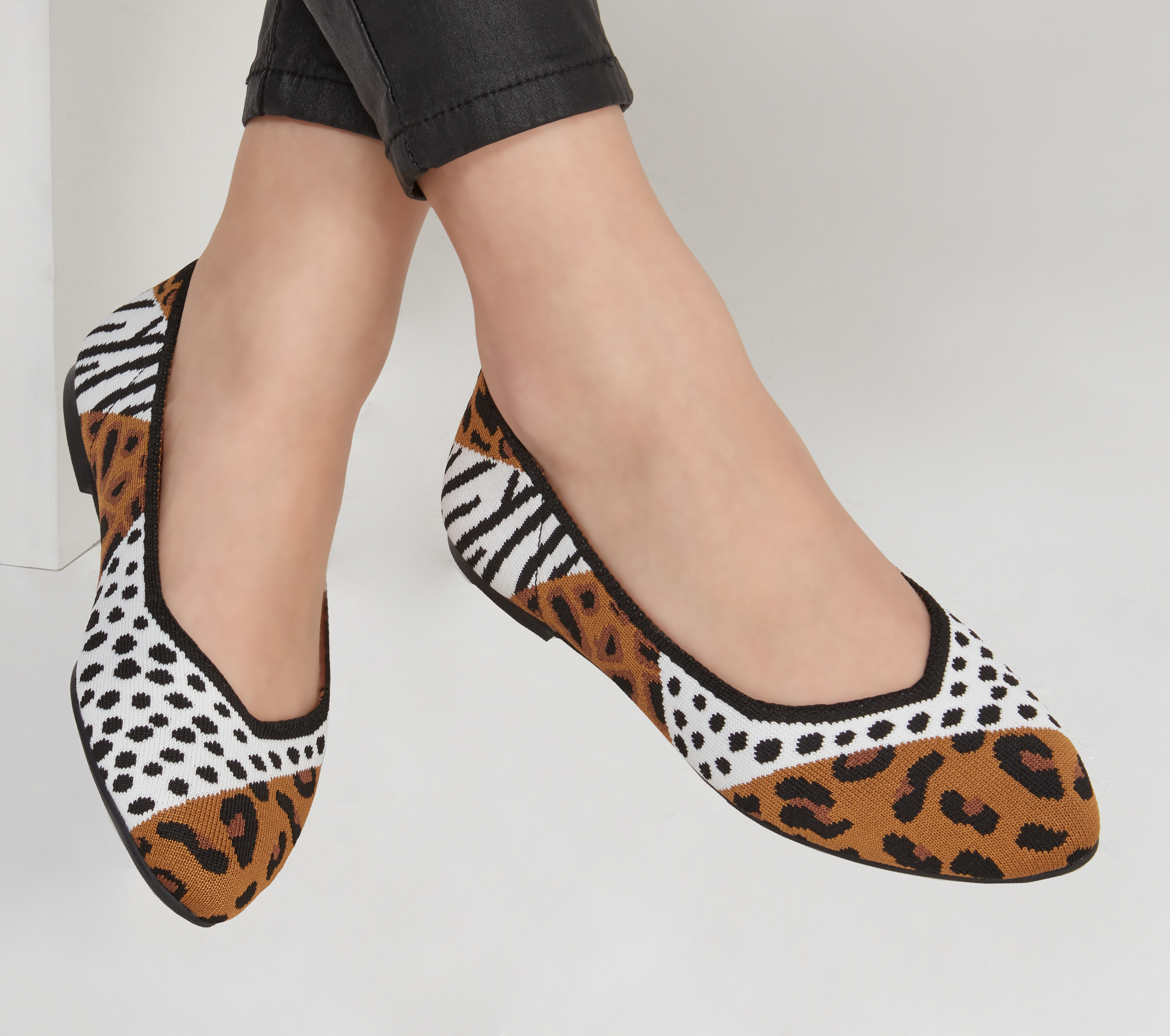 Skechers animal 2025 print flats