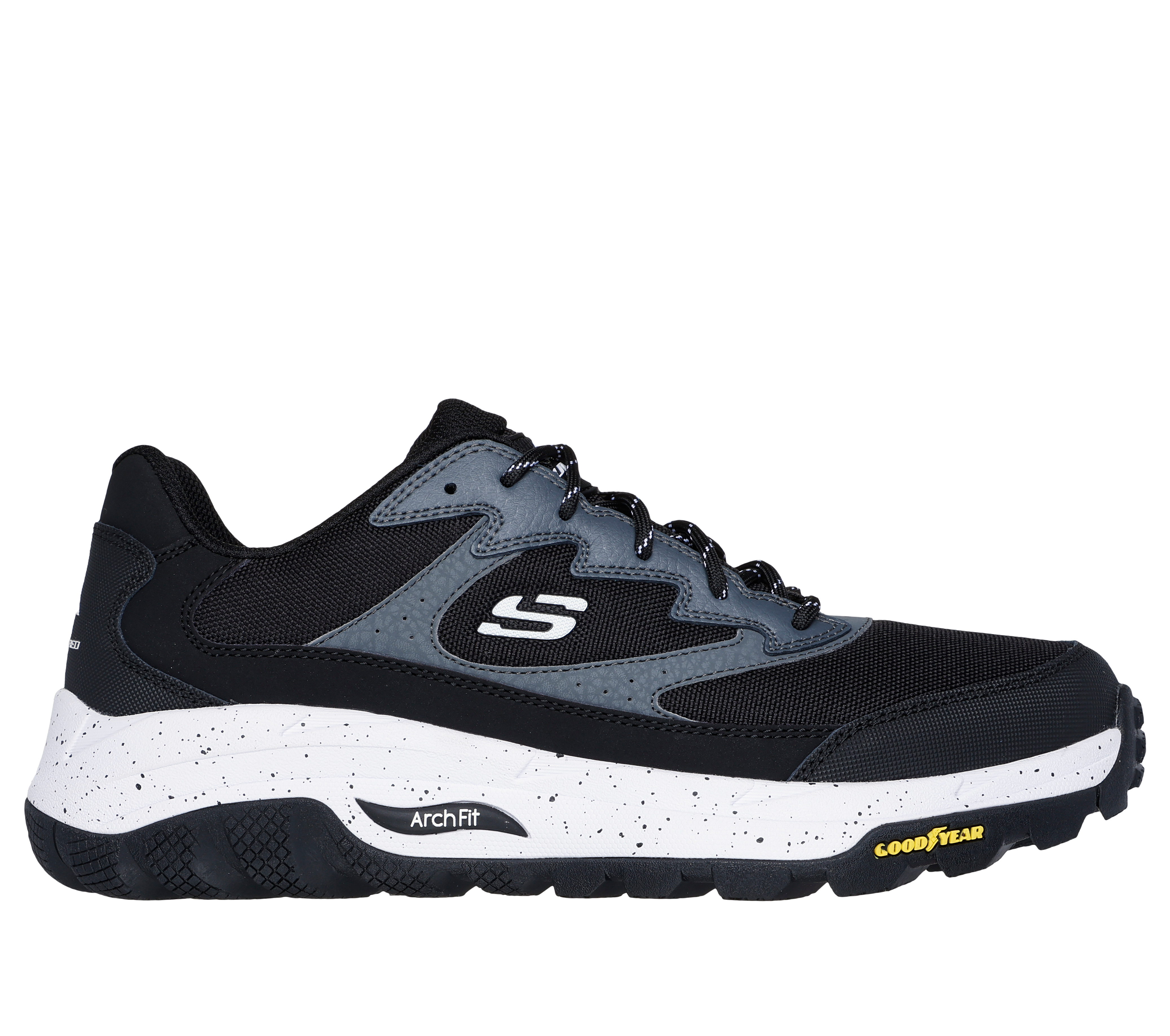 Skechers Men's Arch Fit Skip Tracer - Lytle Creek Sneaker in Black/White, Size 6 | Leather/Synthetic/Textile