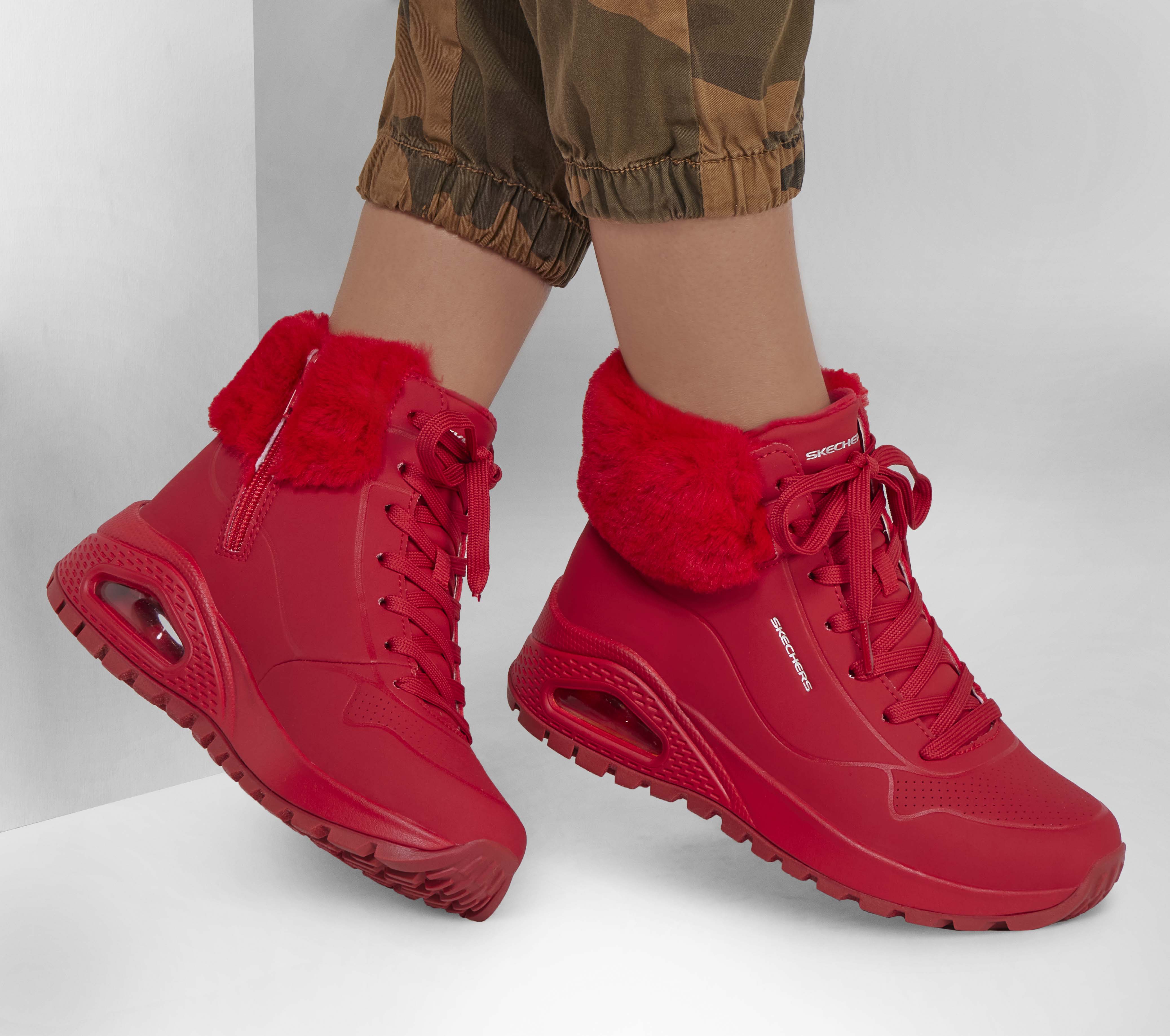 Skechers air shop cooled red