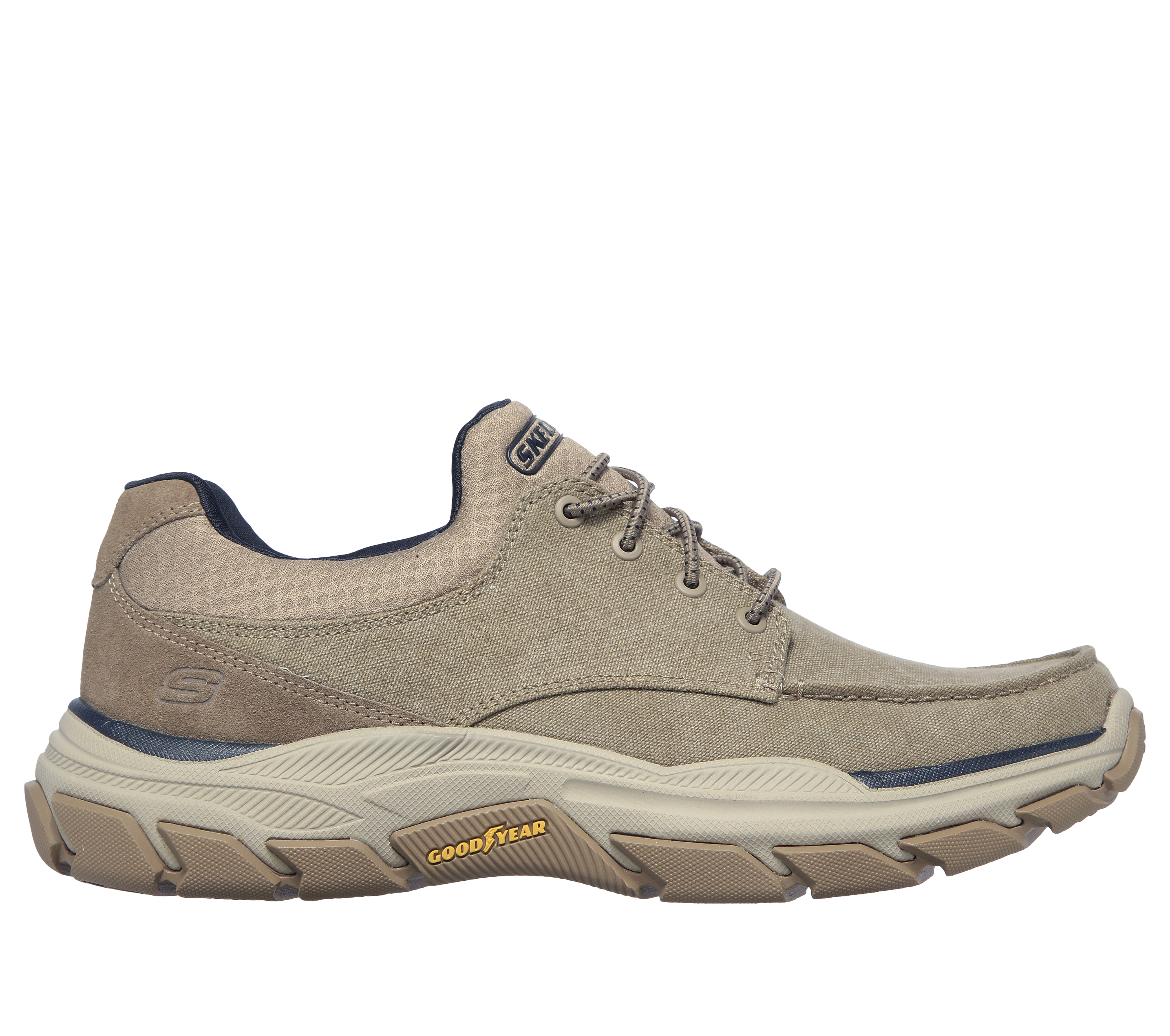 Skechers relaxed clearance fit boat shoes