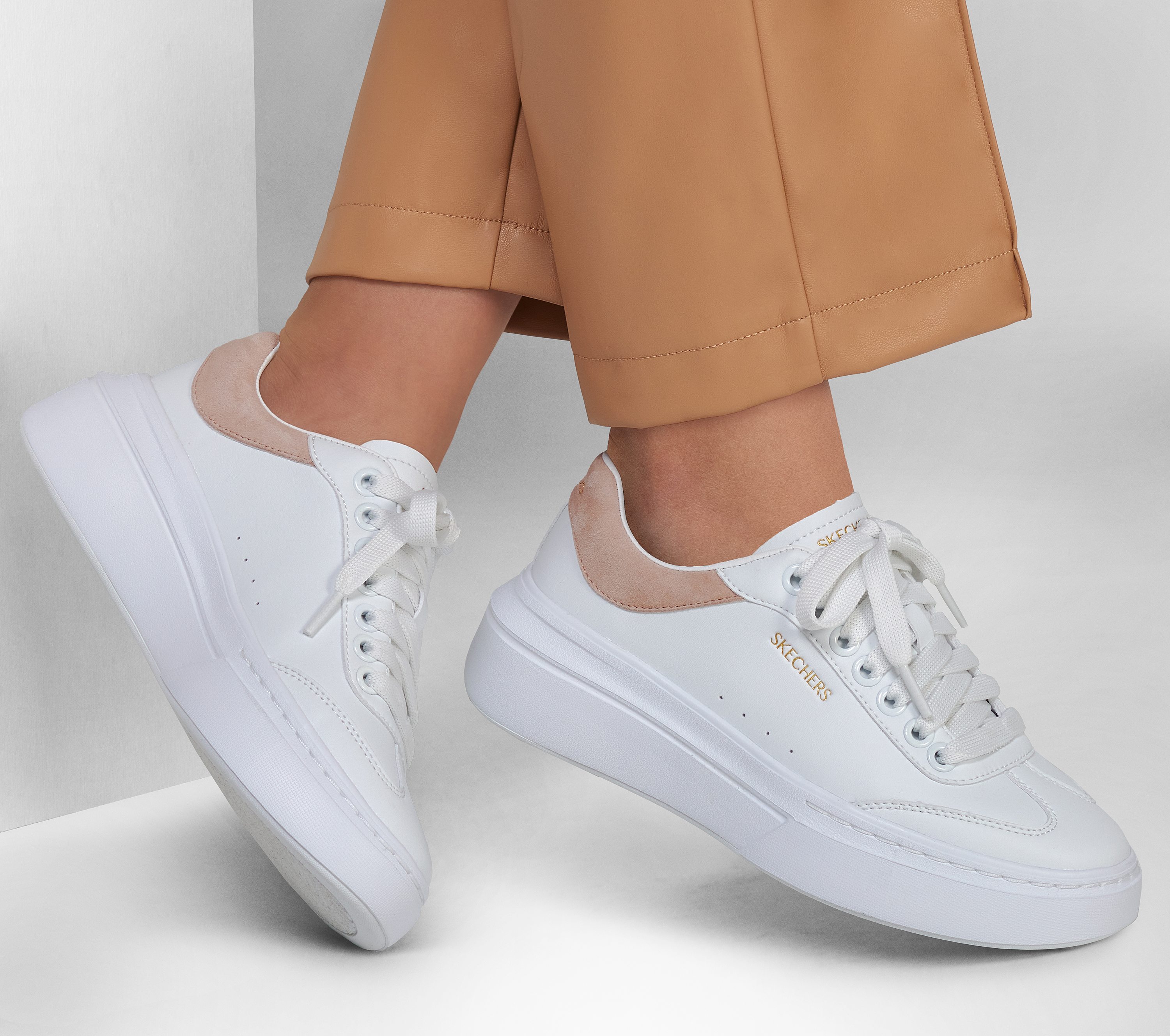 Skechers all 2025 white sneakers