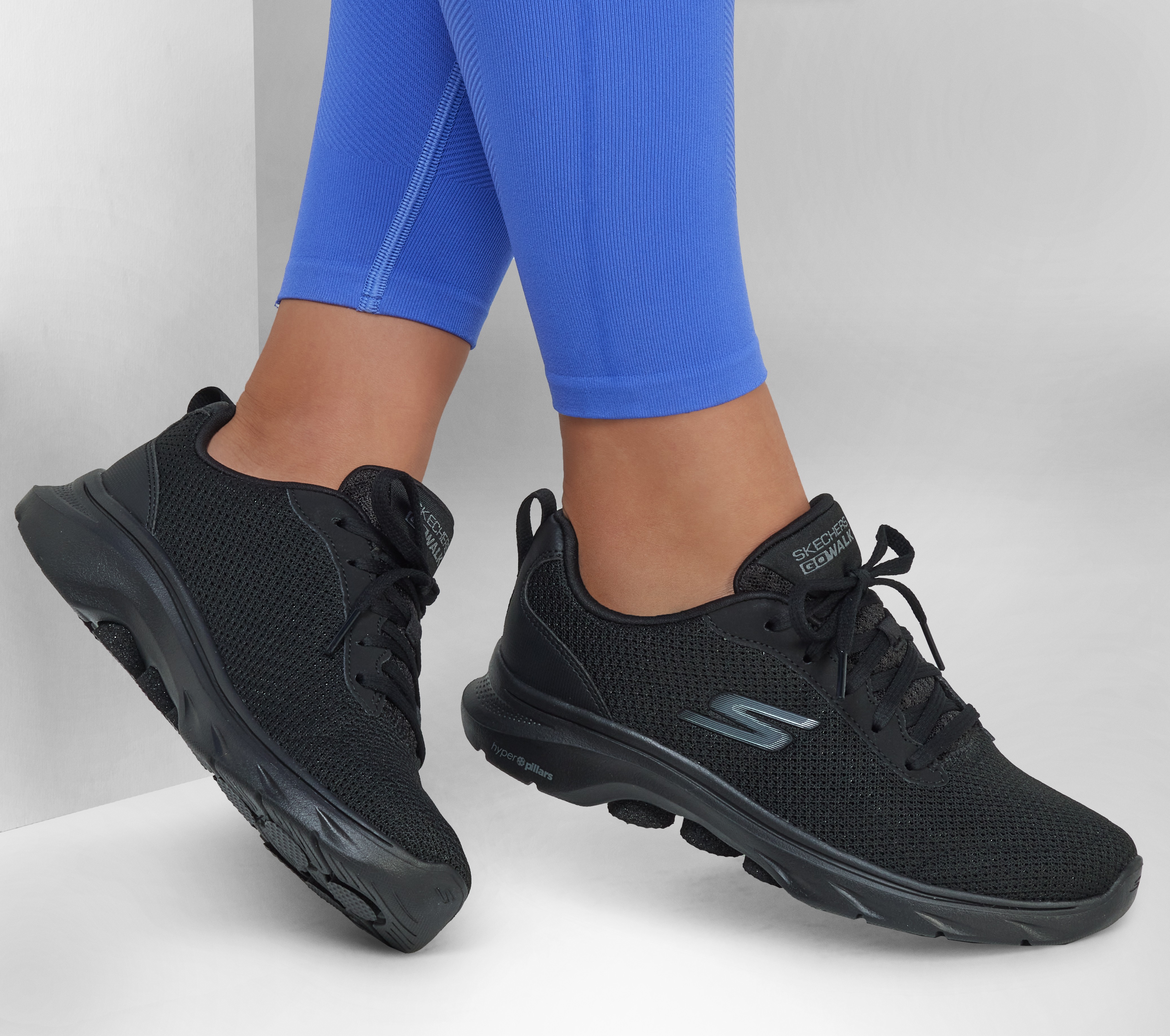 Skechers minimalist deals